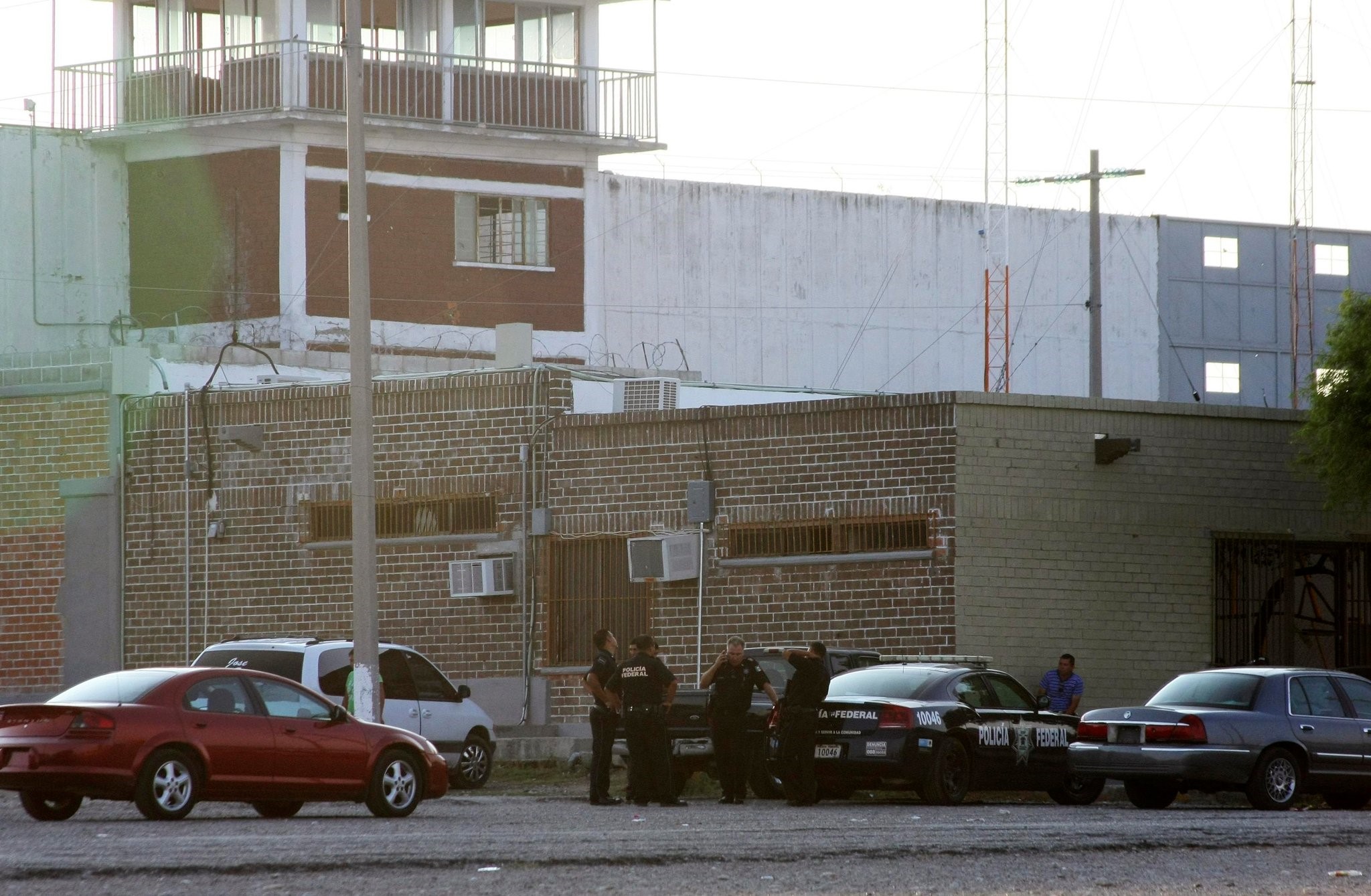 メキシコ国境の刑務所でギャング間抗争 受刑者3人死亡 米テキサス州国境近くのシウダー フアレス